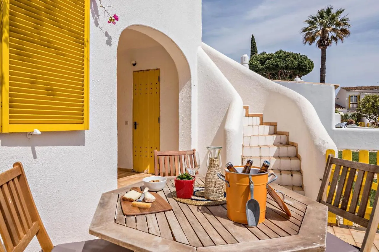 הוילה וילהמורה Casa O12 פורטוגל