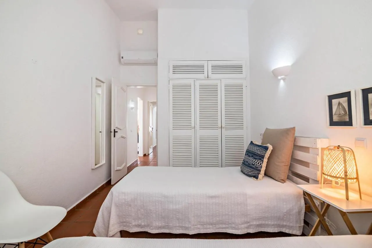 הוילה וילהמורה Casa O12 0*,  פורטוגל